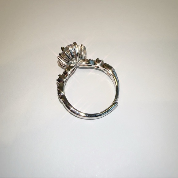 Adjustable Silver Ring 2.0 Ct Diamond Simulate Moissanite - Picture 12 of 17